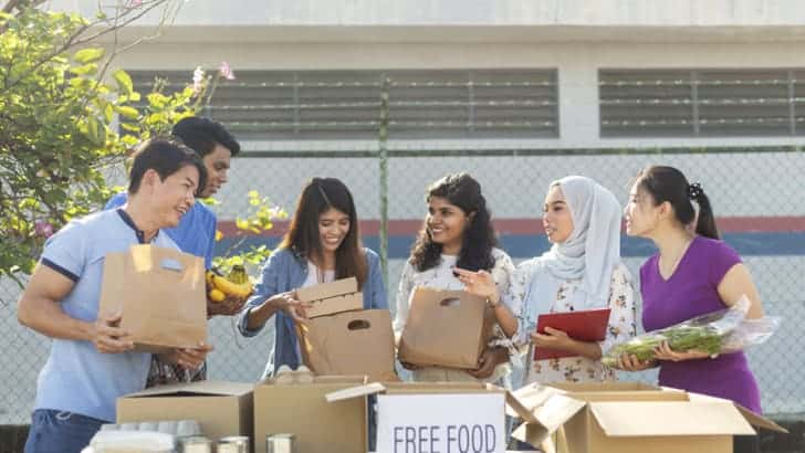 Where and How to Donate Food in Singapore?
