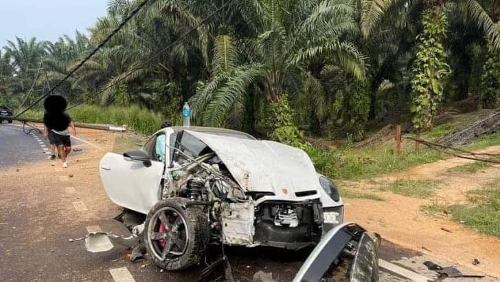 From Luxury to AE Singaporean Couples Porsche Crashed in Johor